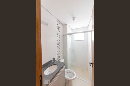 Banheiro Social de apartamento para alugar com 1 quarto, 33m² em Vila Invernada , São Paulo