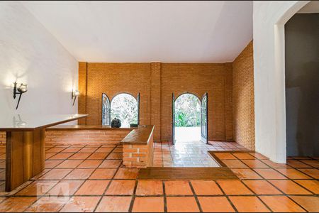 Casa à venda com 200m², 3 quartos e 2 vagas Casa à venda com 200m², 3 quartos e 2 vagasSala