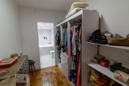 Casa à venda com 124m², 2 quartos e sem vagaCloset da Suíte