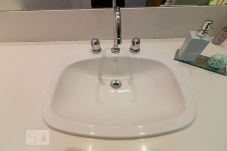 Casa à venda com 124m², 2 quartos e sem vagaBanheiro Social