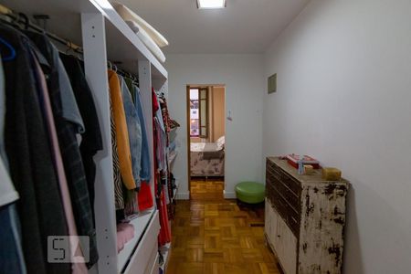 Casa à venda com 124m², 2 quartos e sem vagaCloset da Suíte