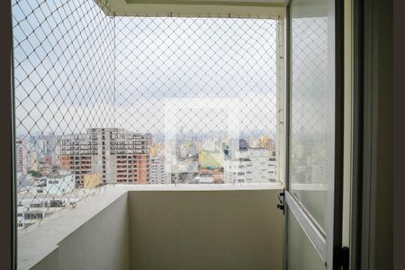 Sacada de apartamento para alugar com 1 quarto, 43m² em Aclimação, São Paulo