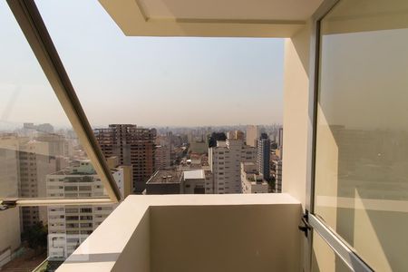Varanda  de apartamento para alugar com 1 quarto, 43m² em Aclimação, São Paulo