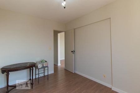Quarto 1 de apartamento para alugar com 1 quarto, 43m² em Aclimação, São Paulo