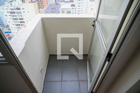 Sacada de apartamento para alugar com 1 quarto, 43m² em Aclimação, São Paulo