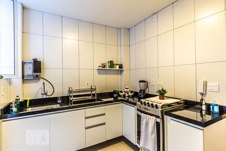 Apartamento à venda com 53m², 1 quarto e sem vaga Apartamento à venda com 53m², 1 quarto e sem vagaCozinha