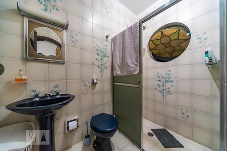 Casa à venda com 205m², 3 quartos e 2 vagasBanheiro do Quarto 3