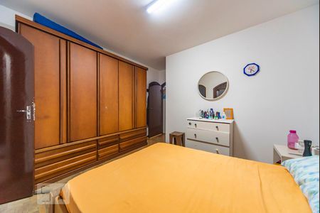Casa à venda com 205m², 3 quartos e 2 vagasQuarto 2