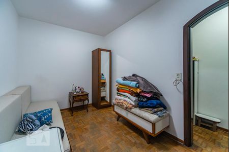 Casa à venda com 205m², 3 quartos e 2 vagasQuarto 1