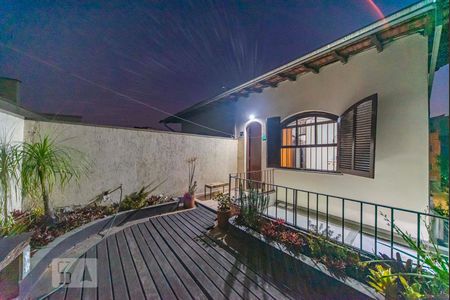 Casa à venda com 205m², 3 quartos e 2 vagasVaranda do Quarto 2