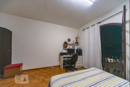Casa à venda com 205m², 3 quartos e 2 vagasQuarto 3