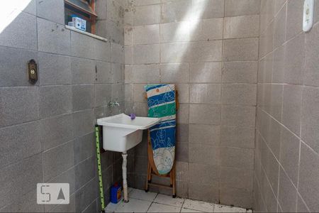 Casa à venda com 150m², 3 quartos e sem vagaÁrea de Serviço