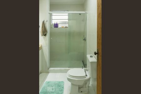 Casa à venda com 134m², 3 quartos e 1 vagaBanheiro