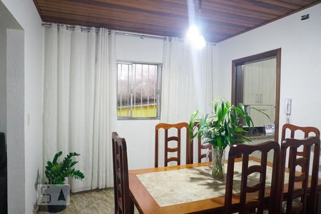 Casa à venda com 200m², 3 quartos e 2 vagasSala de Jantar