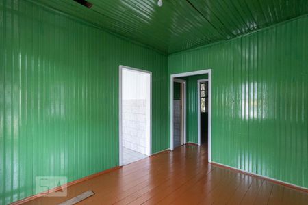 Sala de Estar de casa para alugar com 3 quartos, 75m² em Teresópolis, Porto Alegre