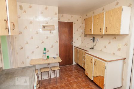 Apartamento à venda com 83m², 3 quartos e 1 vaga Apartamento à venda com 83m², 3 quartos e 1 vagaCozinha e Área de Serviço