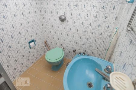 Apartamento à venda com 83m², 3 quartos e 1 vaga Apartamento à venda com 83m², 3 quartos e 1 vagaBanheiro