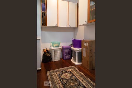 Apartamento à venda com 249m², 4 quartos e 4 vagasQuarto de Serviço