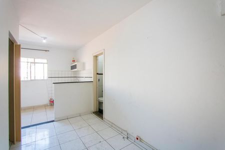 Sala de apartamento para alugar com 1 quarto, 45m² em Vila Camilópolis, Santo André