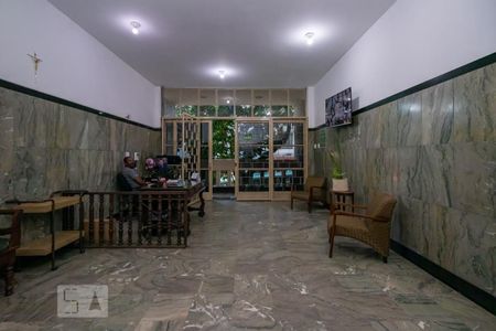 Apartamento à venda com 120m², 3 quartos e sem vaga Apartamento à venda com 120m², 3 quartos e sem vagaHall de Entrada