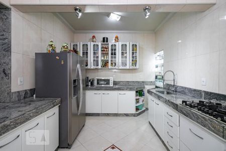 Apartamento à venda com 120m², 3 quartos e sem vaga Apartamento à venda com 120m², 3 quartos e sem vagaCozinha