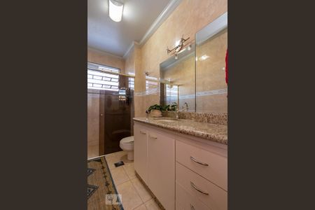 Apartamento à venda com 120m², 3 quartos e sem vaga Apartamento à venda com 120m², 3 quartos e sem vagaBanheiro Social