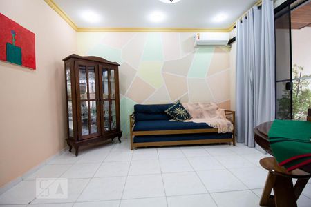 Casa de condomínio à venda com 350m², 6 quartos e 3 vagasSala de Jogos