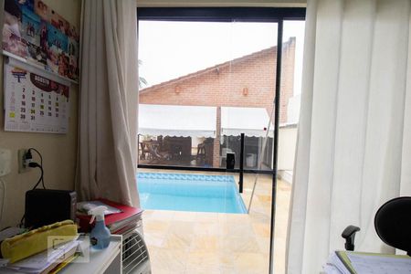 Casa de condomínio à venda com 350m², 6 quartos e 3 vagasEscritório