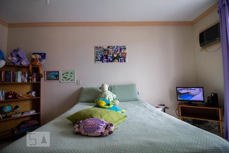 Casa de condomínio à venda com 350m², 6 quartos e 3 vagasQuarto 2