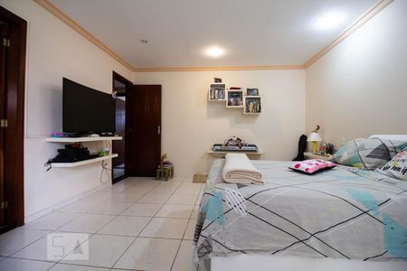 Casa de condomínio à venda com 350m², 6 quartos e 3 vagasSuíte