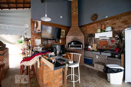 Casa de condomínio à venda com 350m², 6 quartos e 3 vagasChurrasqueira