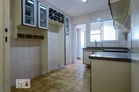 Apartamento à venda com 89m², 3 quartos e 2 vagasCozinha