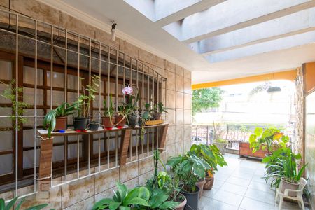 Casa à venda com 312m², 3 quartos e 5 vagasCorredor Lateral