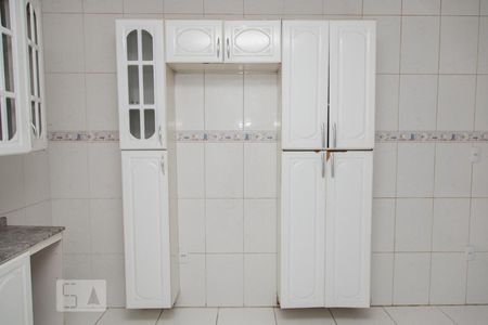 Casa à venda com 130m², 3 quartos e 4 vagas Casa à venda com 130m², 3 quartos e 4 vagasCozinha