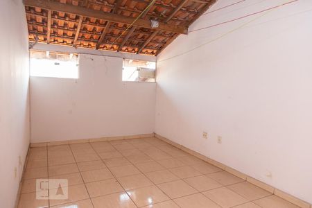 Casa à venda com 130m², 3 quartos e 4 vagas Casa à venda com 130m², 3 quartos e 4 vagasSótão
