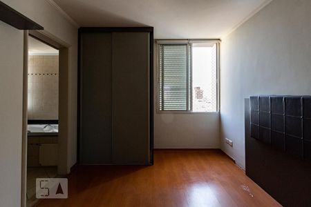 Apartamento para alugar com 132m², 3 quartos e 1 vaga Apartamento para alugar com 132m², 3 quartos e 1 vaga Suíte