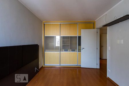 Apartamento para alugar com 132m², 3 quartos e 1 vaga Apartamento para alugar com 132m², 3 quartos e 1 vaga Suíte