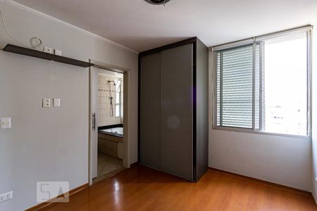 Apartamento para alugar com 132m², 3 quartos e 1 vaga Apartamento para alugar com 132m², 3 quartos e 1 vaga Suíte