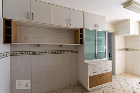 Apartamento para alugar com 132m², 3 quartos e 1 vaga Apartamento para alugar com 132m², 3 quartos e 1 vagaCozinha