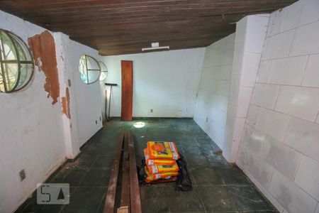 Casa à venda com 340m², 5 quartos e 4 vagas Casa à venda com 340m², 5 quartos e 4 vagasEdícula 1