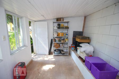 Casa à venda com 340m², 5 quartos e 4 vagas Casa à venda com 340m², 5 quartos e 4 vagasEdícula 2