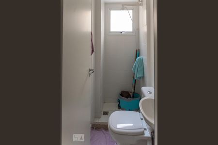 Apartamento à venda com 157m², 3 quartos e 2 vagas Apartamento à venda com 157m², 3 quartos e 2 vagasBanheiro de Serviço