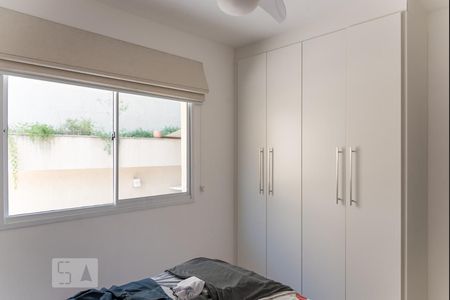 Apartamento à venda com 157m², 3 quartos e 2 vagas Apartamento à venda com 157m², 3 quartos e 2 vagasQuarto 1