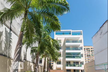 Apartamento à venda com 157m², 3 quartos e 2 vagas Apartamento à venda com 157m², 3 quartos e 2 vagasFachada