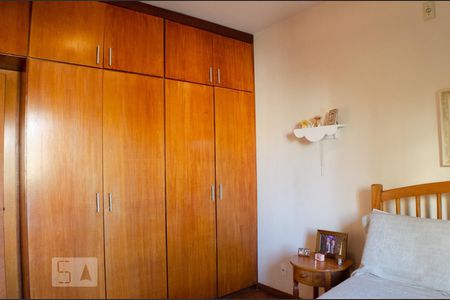 Casa à venda com 290m², 4 quartos e 1 vagaSuíte