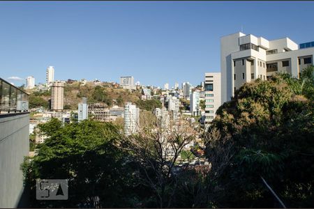 Casa à venda com 290m², 4 quartos e 1 vagaVista da Varanda 2
