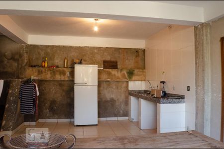 Casa à venda com 290m², 4 quartos e 1 vagaSalão