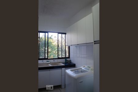 Casa à venda com 290m², 4 quartos e 1 vagaÁrea de Serviço