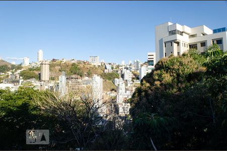 Casa à venda com 290m², 4 quartos e 1 vagaVista da Suíte