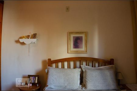 Casa à venda com 290m², 4 quartos e 1 vagaSuíte